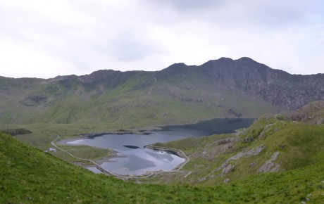 Looking toward the Miner's Track from the Pyg Track on Snowdon