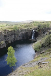 Torver Beck flows into Banishead Quarry